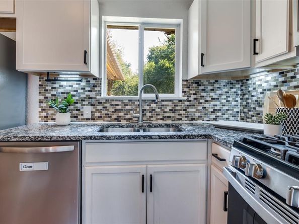 406  Freeman Street , Mesquite Texas 75149