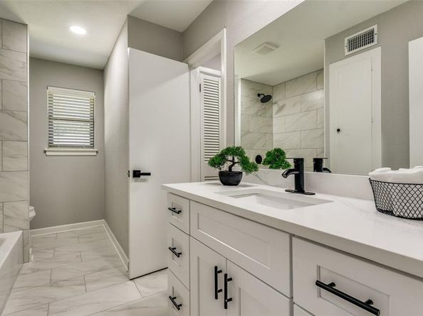 3830  Savannah Drive , Garland Texas 75041