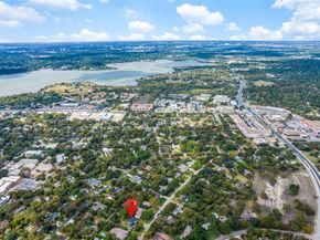 1441  Bella Vista Drive , Dallas Texas 75218