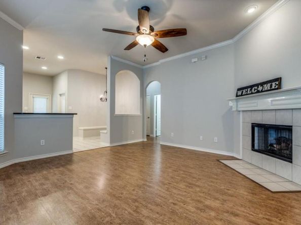 1931  Saint Simons Street , Savannah Texas 76227