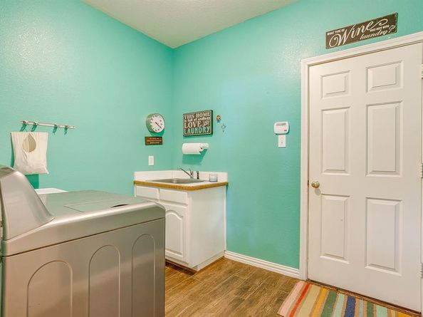 6426  Fannin Drive , Arlington Texas 76001