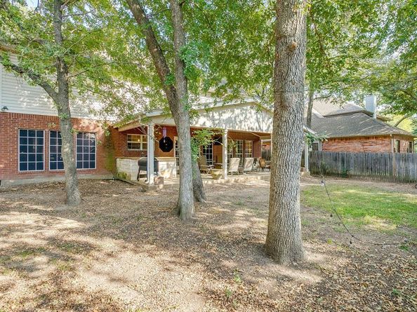6426  Fannin Drive , Arlington Texas 76001