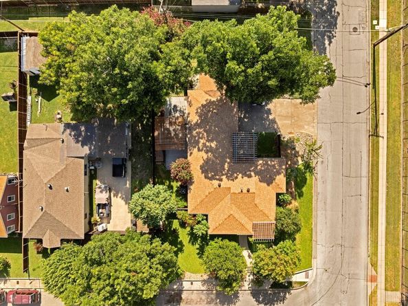 2837  Townsend Drive , Fort Worth Texas 76110