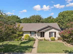 8919  Hackney Lane , Dallas Texas 75238