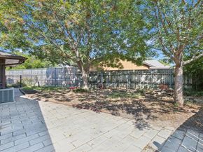 8919  Hackney Lane , Dallas Texas 75238