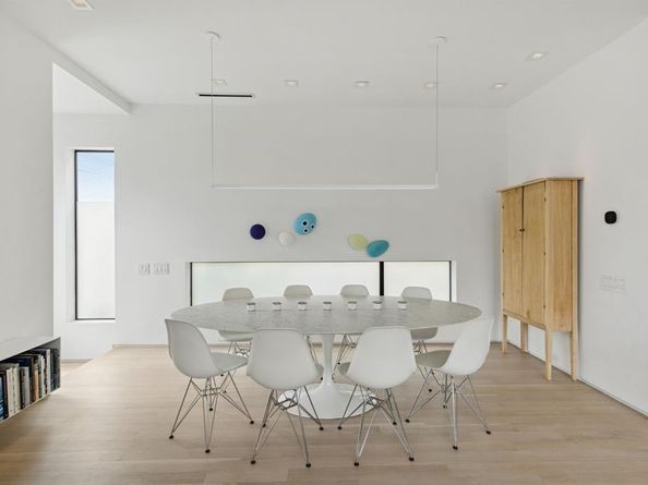 5231  Manett Street , Dallas Texas 75206