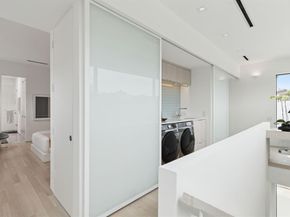 5231  Manett Street , Dallas Texas 75206