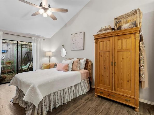 18040  Midway Road  120, Dallas Texas 75287