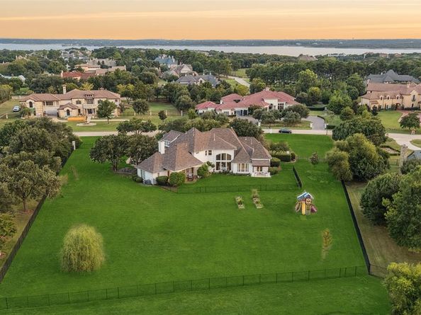 5900  Shorefront Lane , Flower Mound Texas 75022