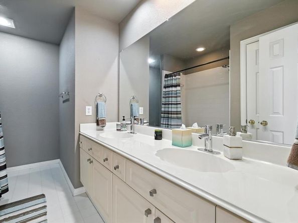17912  Benchmark Drive , Dallas Texas 75252