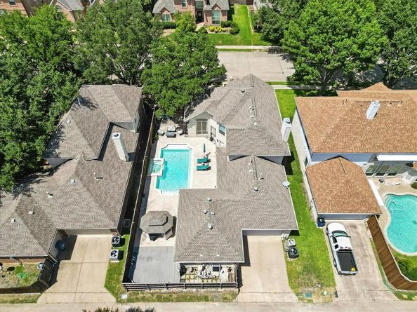 17912  Benchmark Drive , Dallas Texas 75252