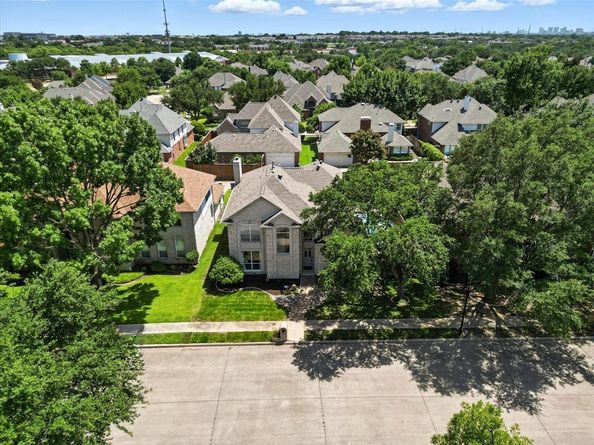 17912  Benchmark Drive , Dallas Texas 75252