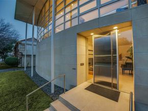 4428 N Versailles Avenue , Highland Park Texas 75205
