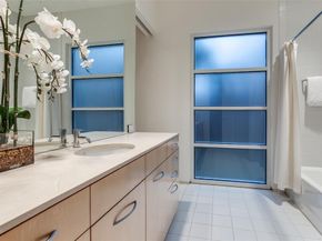4428 N Versailles Avenue , Highland Park Texas 75205