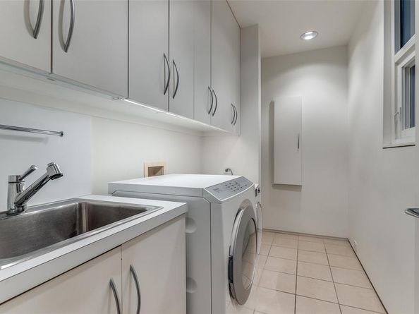 4428 N Versailles Avenue , Highland Park Texas 75205