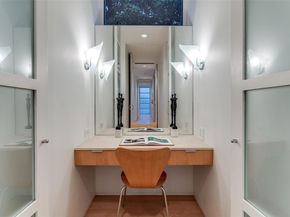 4428 N Versailles Avenue , Highland Park Texas 75205
