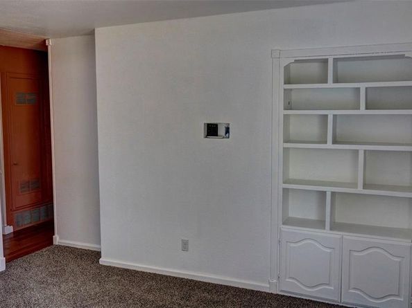 2612 W Rochelle Road , Irving Texas 75062