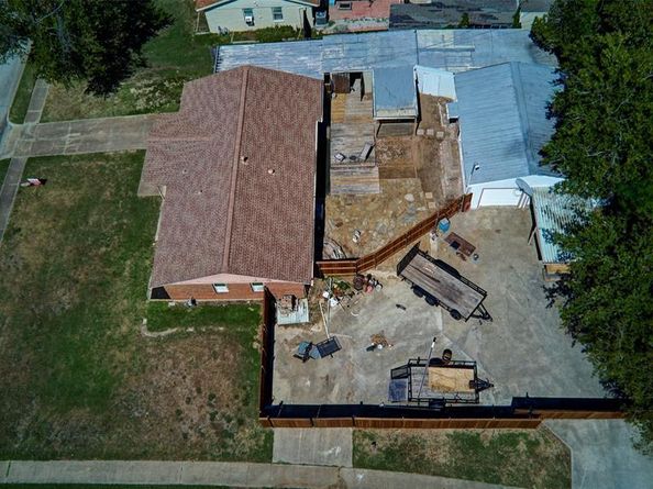 2612 W Rochelle Road , Irving Texas 75062