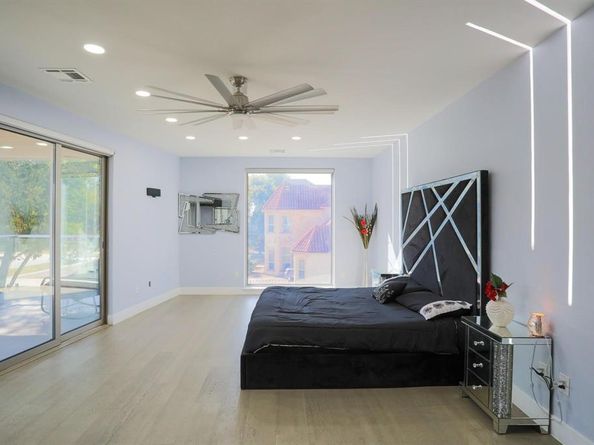 1719  Right Field Court , Cedar Hill Texas 75104