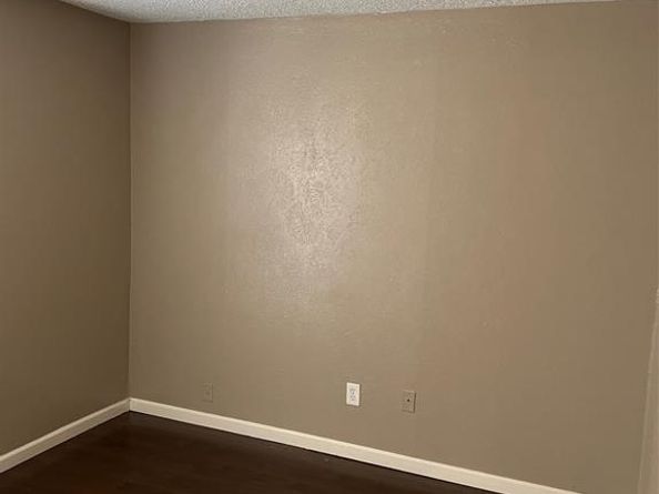1910  Whiteoak Drive , Garland Texas 75040