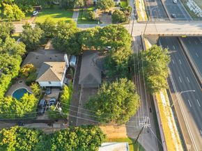 5805  Meaders Lane , Dallas Texas 75230