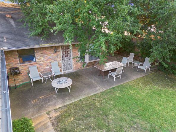 5805  Meaders Lane , Dallas Texas 75230