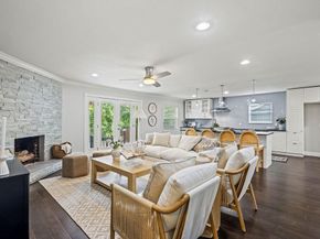 2324  Springhill Drive , Dallas Texas 75228