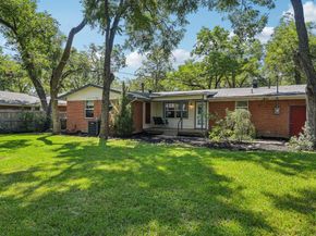 1517  Larkspur Drive , Arlington Texas 76013