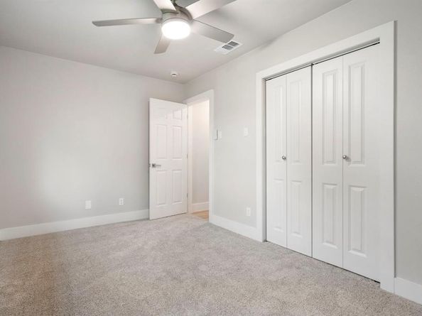 2003  Sam Houston Boulevard , Carrollton Texas 75006