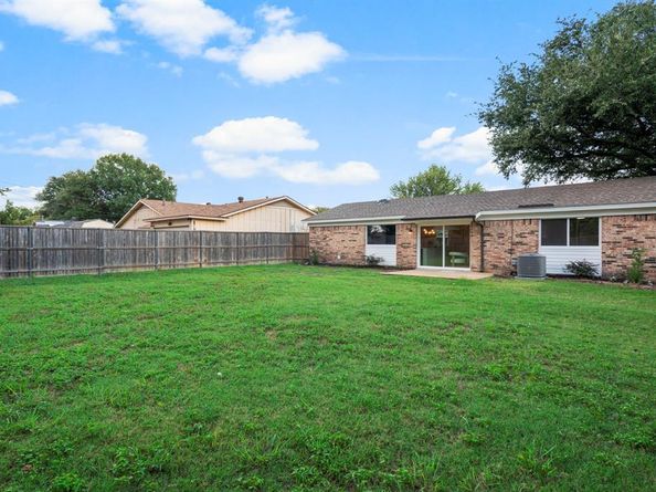 2003  Sam Houston Boulevard , Carrollton Texas 75006