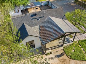 1101  Melbourne Avenue , Dallas Texas 75224
