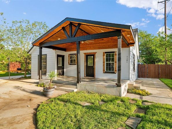 1101  Melbourne Avenue , Dallas Texas 75224