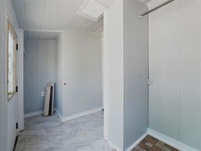 1101  Melbourne Avenue , Dallas Texas 75224