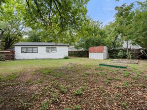 3837  Earl Street , Fort Worth Texas 76111
