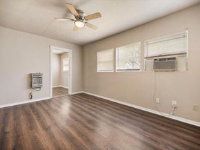 3837  Earl Street , Fort Worth Texas 76111