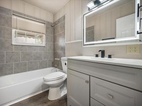 3837  Earl Street , Fort Worth Texas 76111