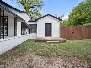 3837  Earl Street , Fort Worth Texas 76111