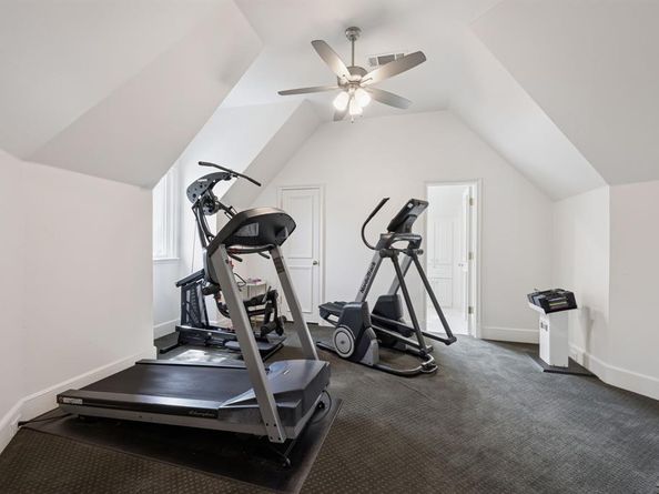 13  Downs Lake Circle , Dallas Texas 75230