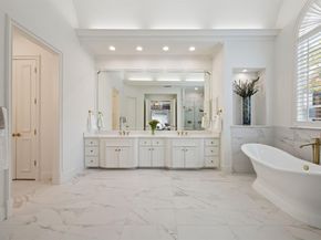 13  Downs Lake Circle , Dallas Texas 75230