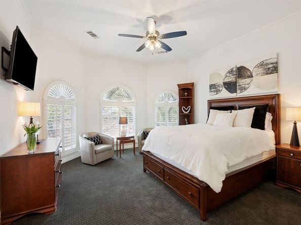 13  Downs Lake Circle , Dallas Texas 75230
