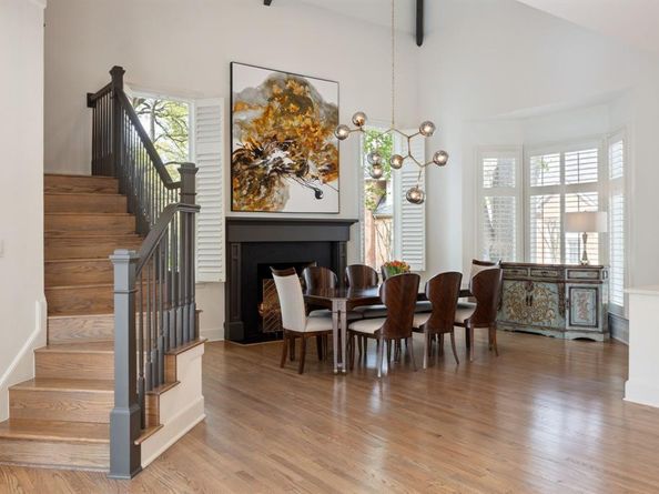 13  Downs Lake Circle , Dallas Texas 75230