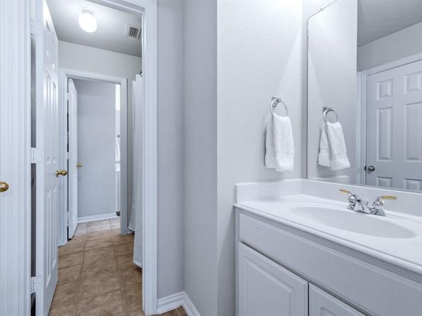 8905  Glen Garden Drive , McKinney Texas 75072