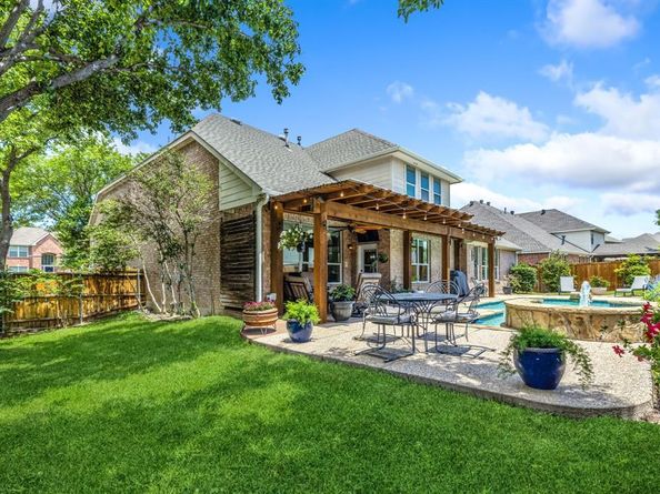 8905  Glen Garden Drive , McKinney Texas 75072