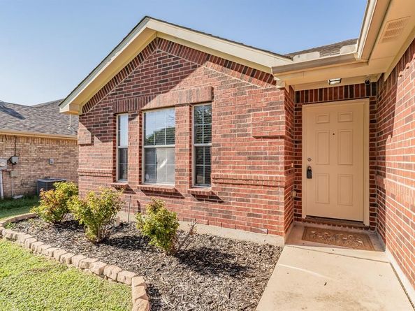 13705  Trail Break Drive , Fort Worth Texas 76052