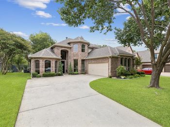 5516  Greenview Court 