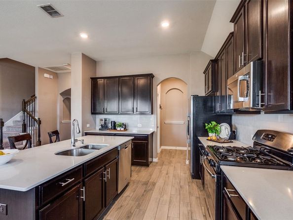 4216  Cibolo Creek Trail , Prosper Texas 75078