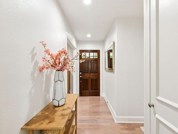 9750  Parkford Drive , Dallas Texas 75238