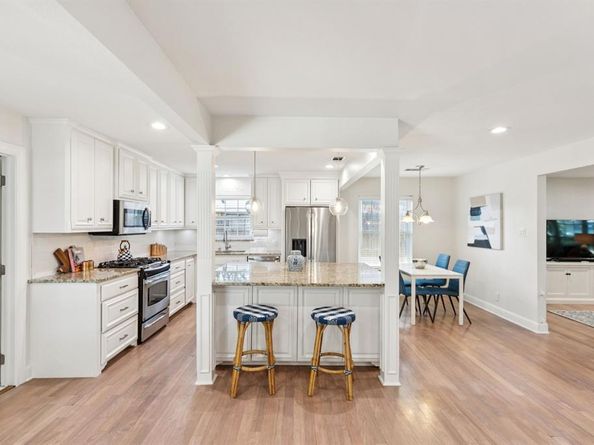 9750  Parkford Drive , Dallas Texas 75238