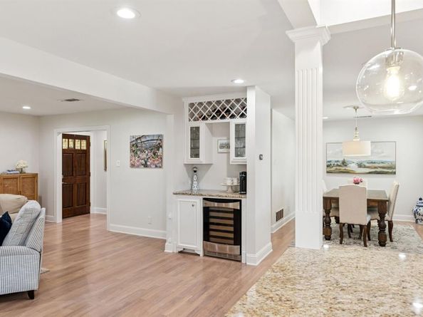 9750  Parkford Drive , Dallas Texas 75238