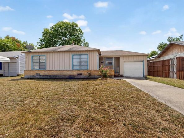 2122  Monterrey Avenue , Dallas Texas 75228